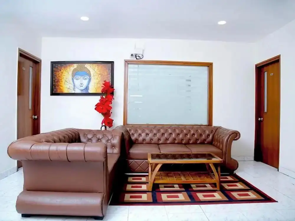 Нью-Дели: Room in Guest Room - Maplewood Guest House, Neeti Bagh, New Delhiit is a Boutiqu Guest House - Room 4