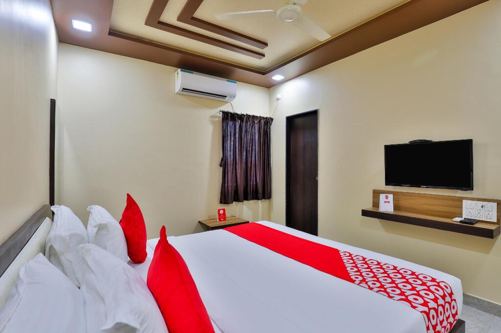Сомнатх: Hotel Decent Somnath
