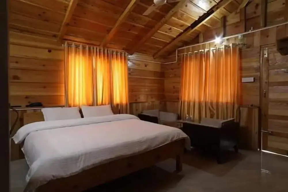 Наинитал: Anant Vilas Resort