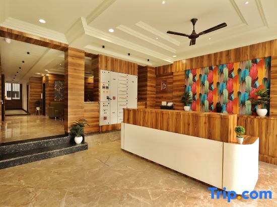 Удаипур: Hotel Sparkle Inn Just 400 Meters from Udaipur Railway Station