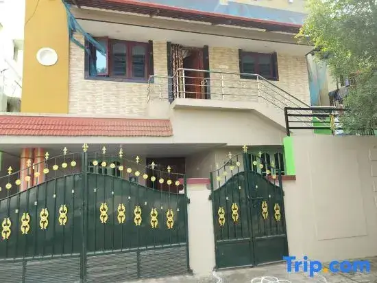 Палани: Honeycomb Homestay Ground Floor
