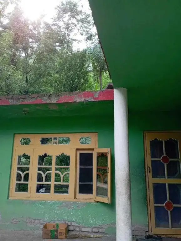 Джамму: POP HOME 92900 Khalida Homestay