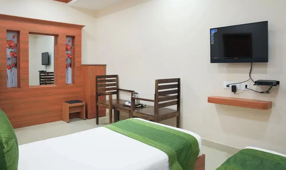 Ченнаи: Treebo Annamalai Residency