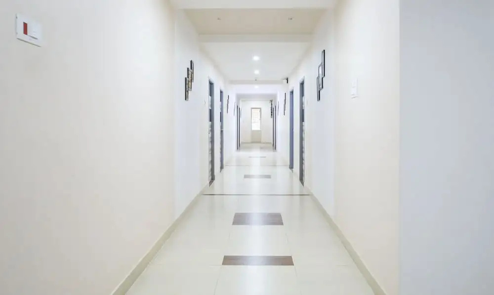 Ченнаи: Treebo Annamalai Residency