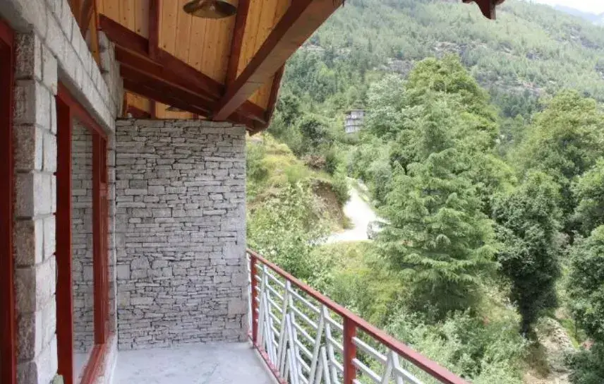 Манали: Leela Cottages | Mountain-facing Rooms