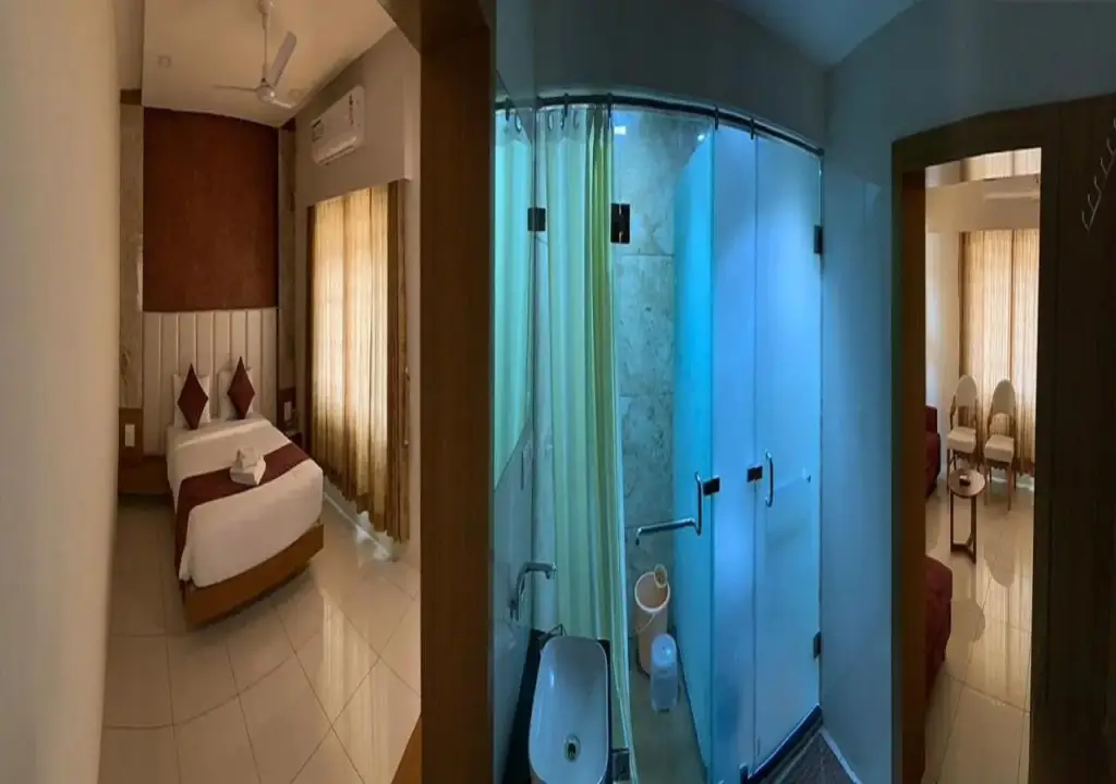 Hotel Dwarkesh — фото 1