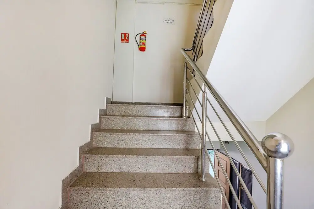Нагпур: FabExpress Osca Inn
