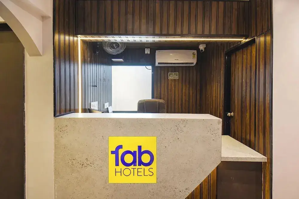 Пуна: FabHotel Olive Suite