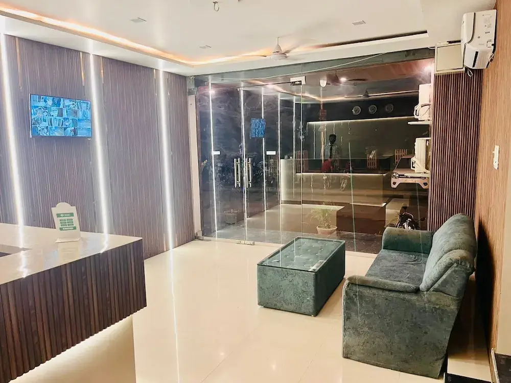 Вриндаван: Hotel Harikripa Dham
