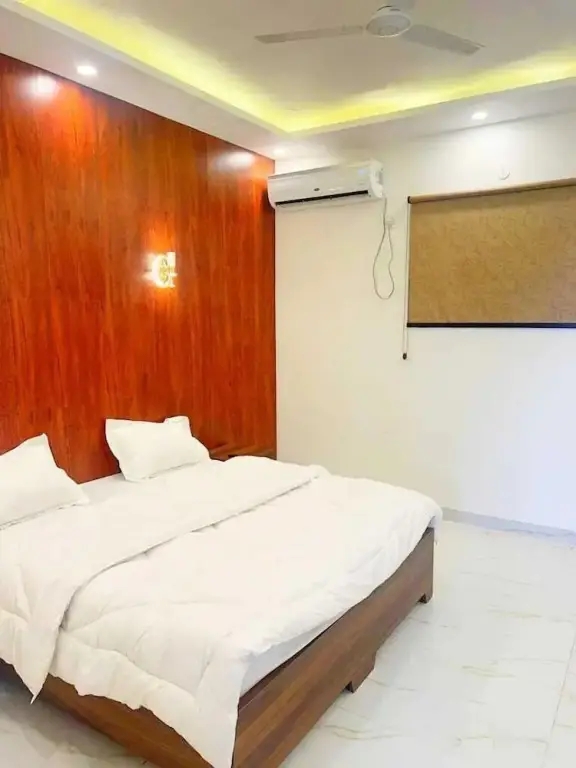 Kingfisher Luxury Resort — фото 1