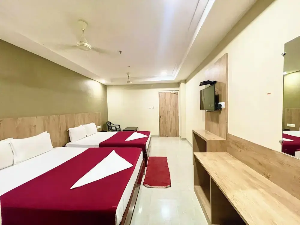 Пури: Hotel Janaki Pride - near Temple