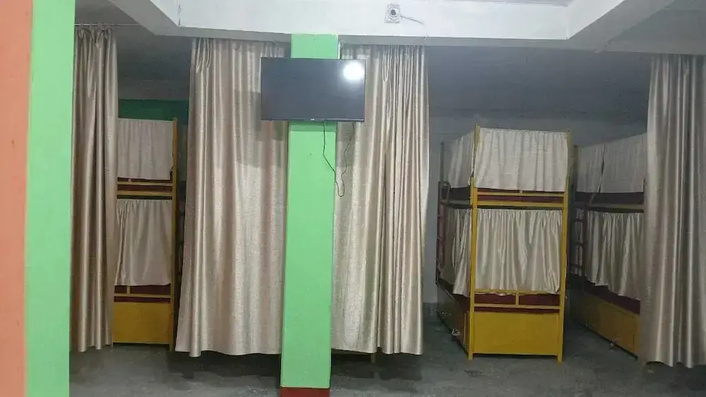 Силигури: Hotel Wale Bhaiya - Siliguri