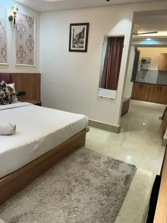 Гуруграм: Aatithyam Residency