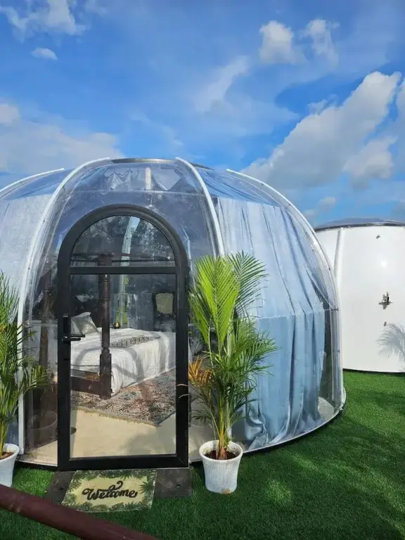 Найни: Regenta Evolife Dome City, Prayagraj.