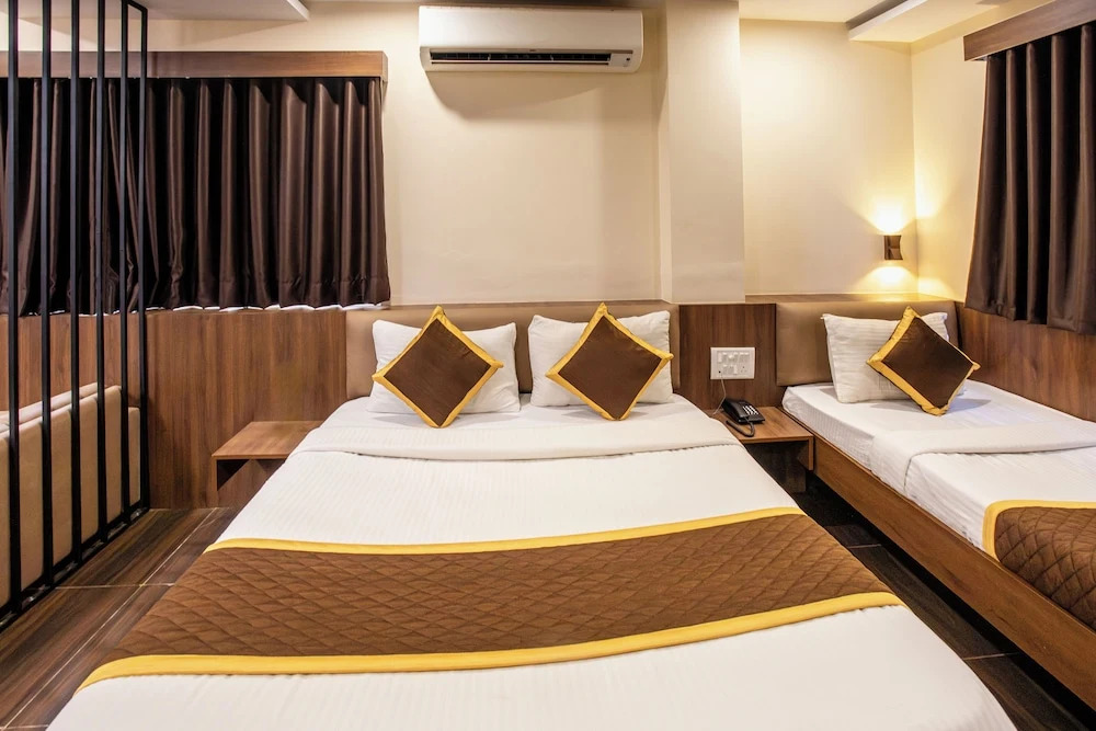 Ченнаи: Stayz Inn De-luxe near US Consulate