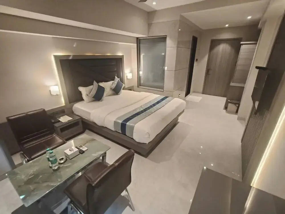 Тхане: Hotel Nakshatra Residency