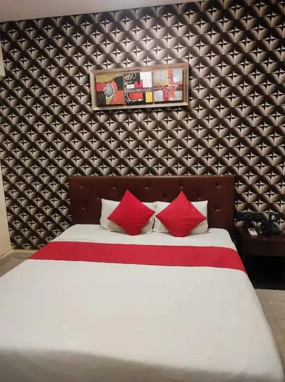 Ховрах: Hotel Jaypee Inn By GRB