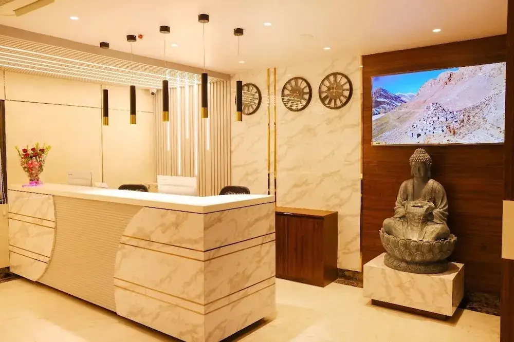 Джамшедпур: River sidde inn