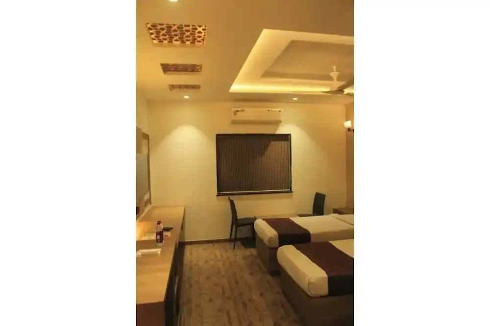 Силвасса: Sahyadri Guest House