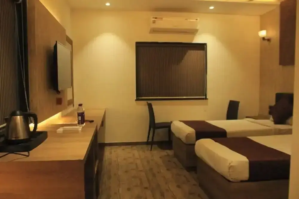 Силвасса: Sahyadri Guest House