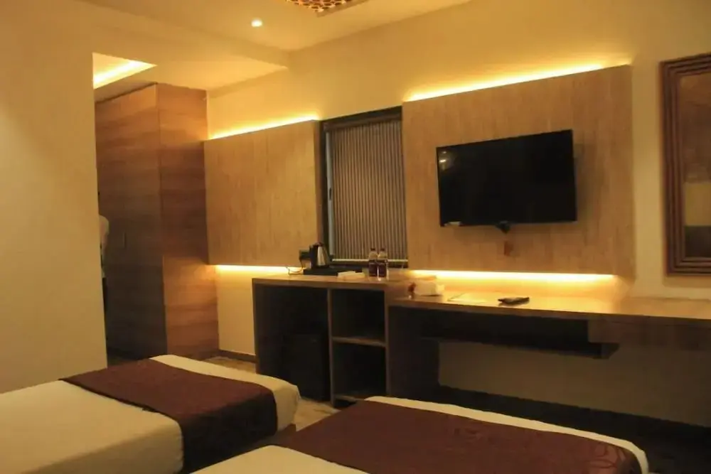 Силвасса: Sahyadri Guest House