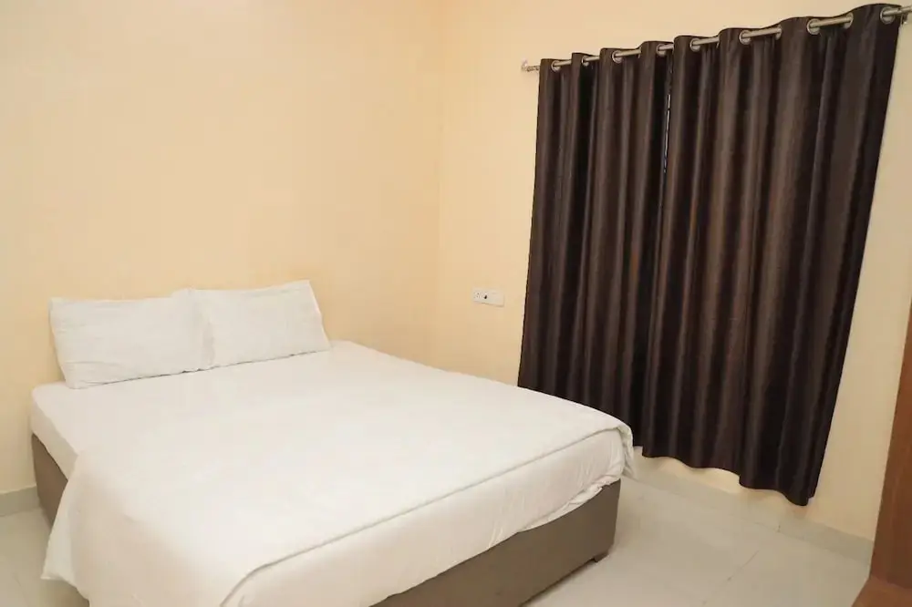 Веллор: AK Vellore Stays