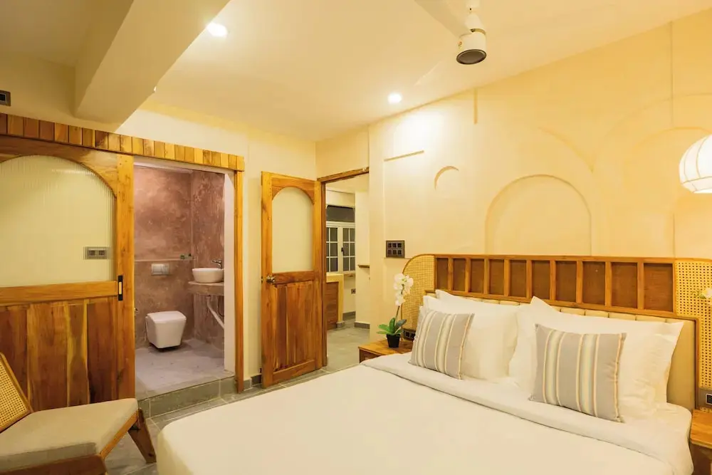 Сиолим: La Vaiencia Luxury Apartments