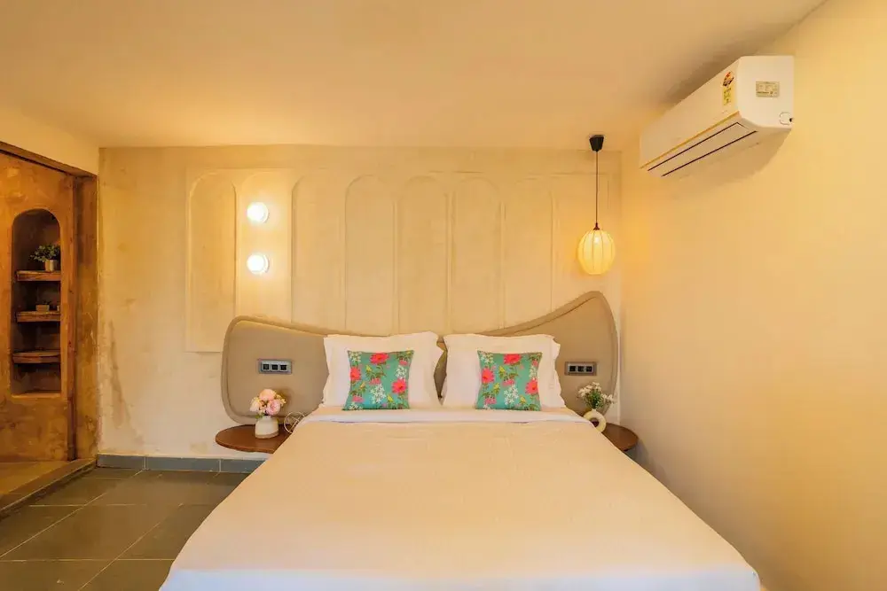 Сиолим: La Vaiencia Luxury Apartments