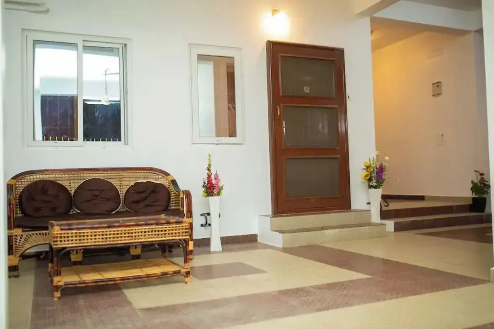 Тируваннамалай: RPS Service Apartment