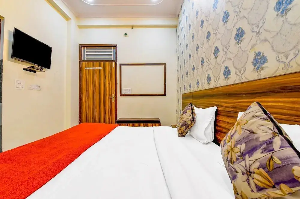 Джайпур: Hotel Kalyan and Banquets
