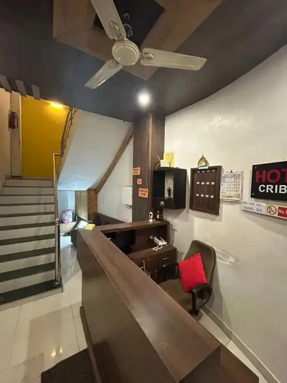 Бхопал: Hotel Crib Inn