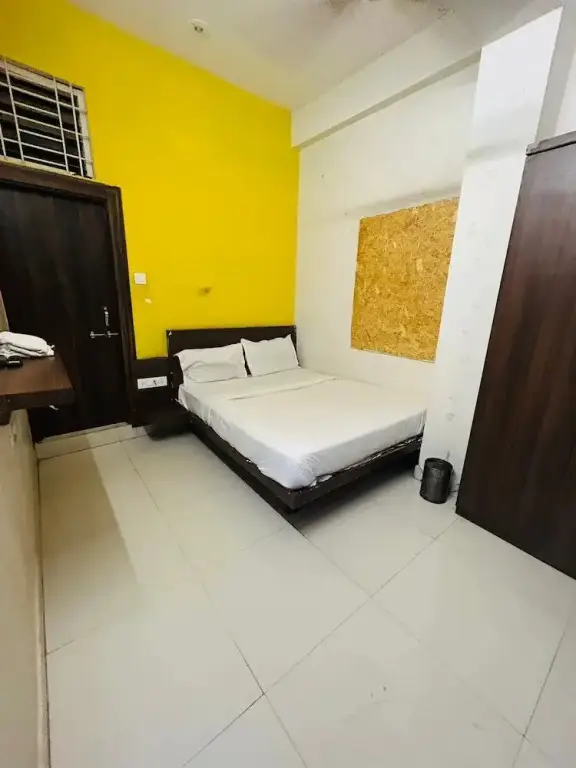 Бхопал: Hotel Crib Inn
