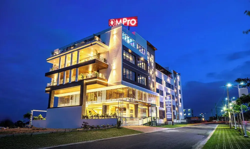 Майсур: Hotel M Pro Palace Mysore - 12 Minutes to Mysore Palace