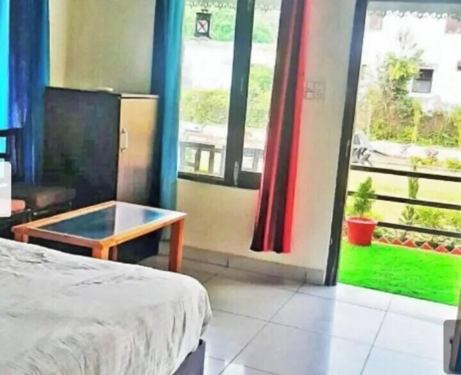 Наинитал: Corbett Sunrise India Homestay