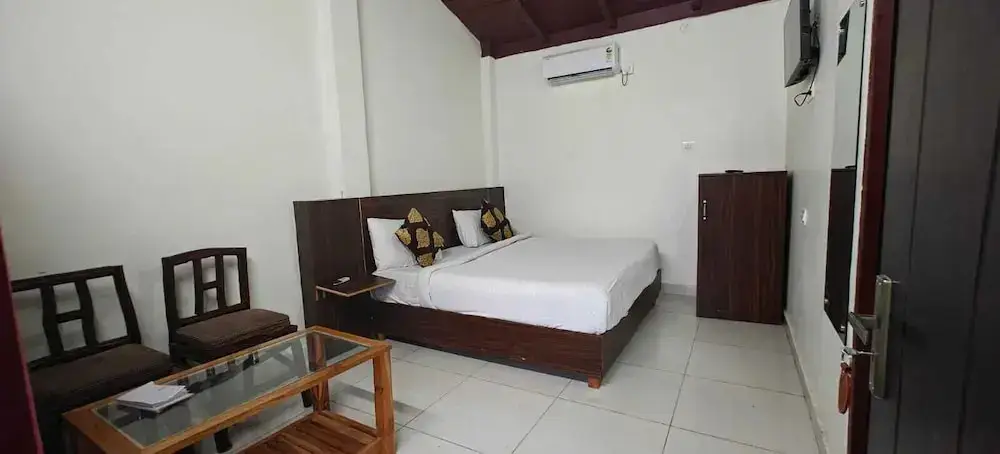 Наинитал: Corbett Sunrise India Homestay
