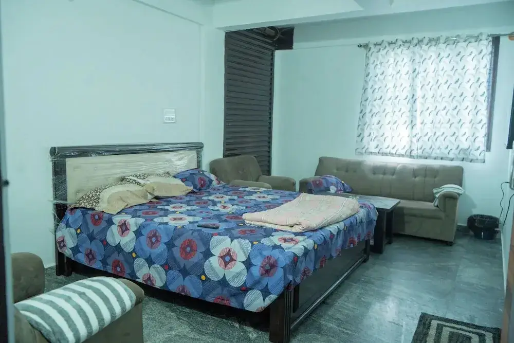 Бангалор: VJ Rooms