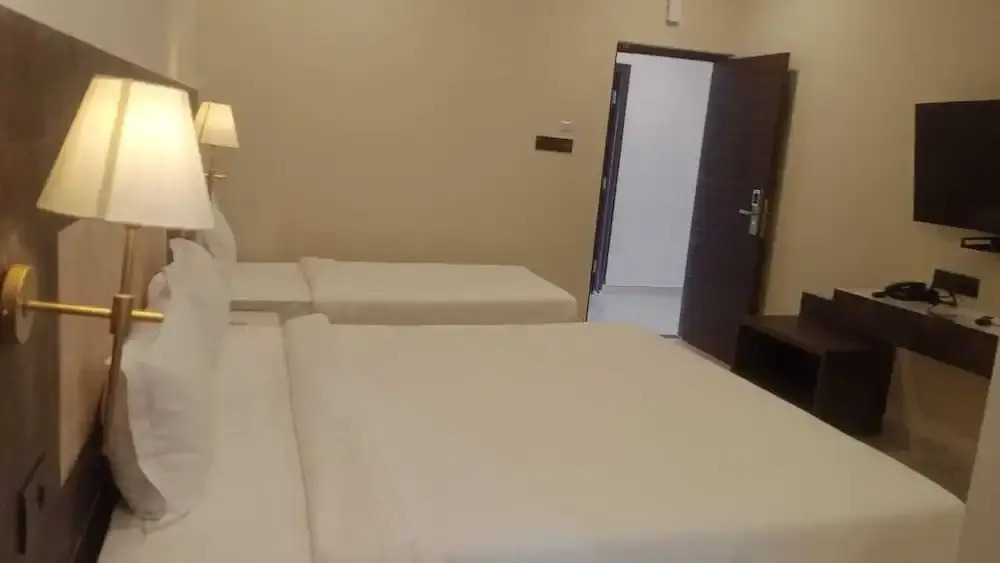 Бангалор: Astra Hotels and Suites - Sector 7 HSR