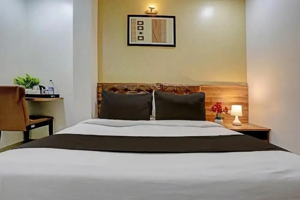 Мумбаи: Hotel Blue Inn Residency