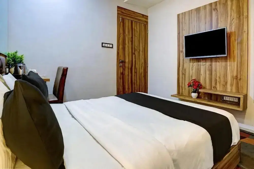Мумбаи: Hotel Blue Inn Residency