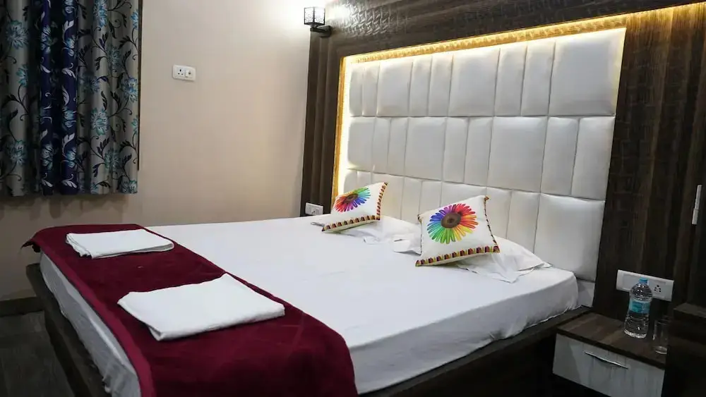 Сарнатх: Hotel CM Palace