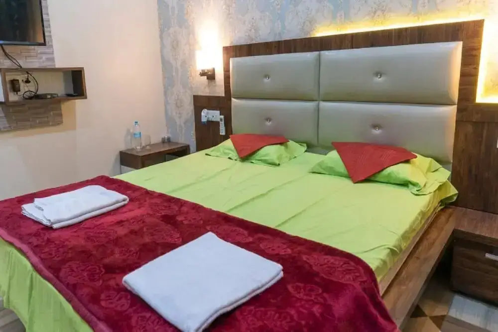 Сарнатх: Hotel CM Palace