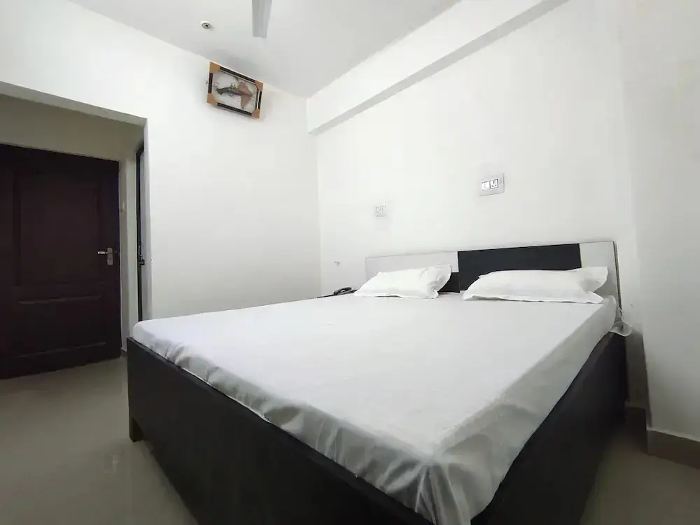 Варанаси: Hotel Parv