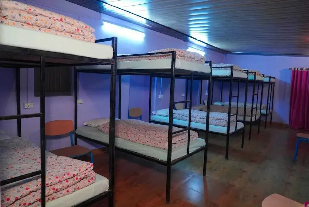 Наинитал: Ooncha Dana Home Stay