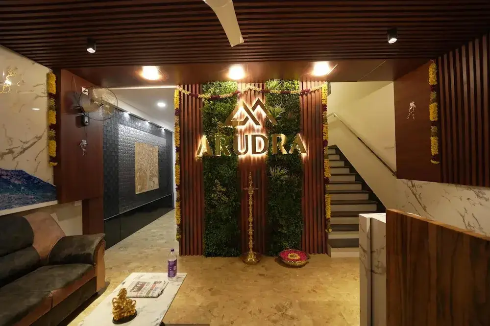 Тируваннамалай: Arudra Residency