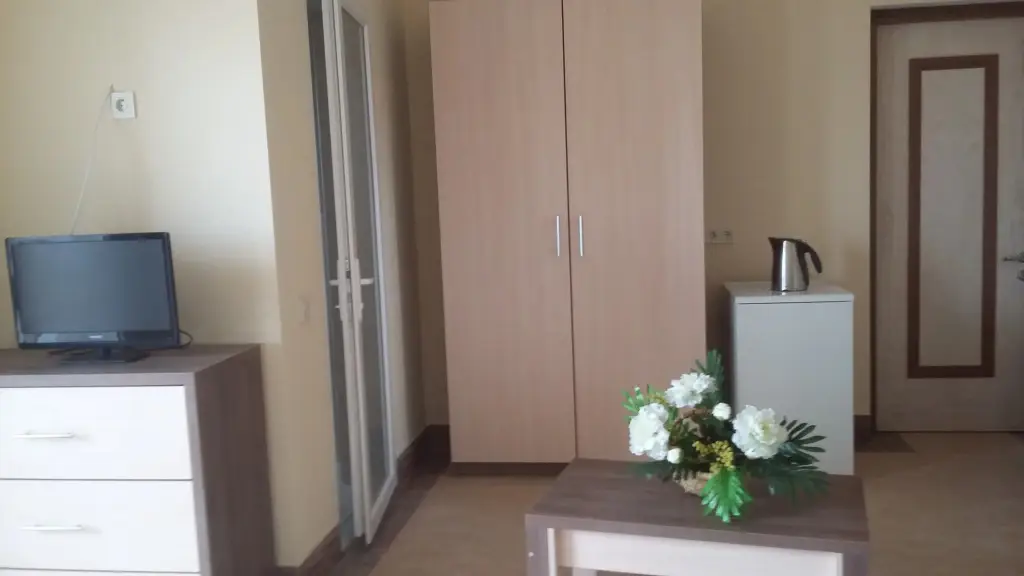 Межводное: Zapadnyij Hotel