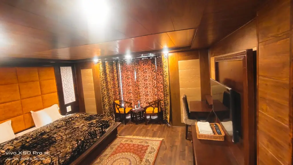 Гульмарг: Hotel Zahgeer Gulmarg