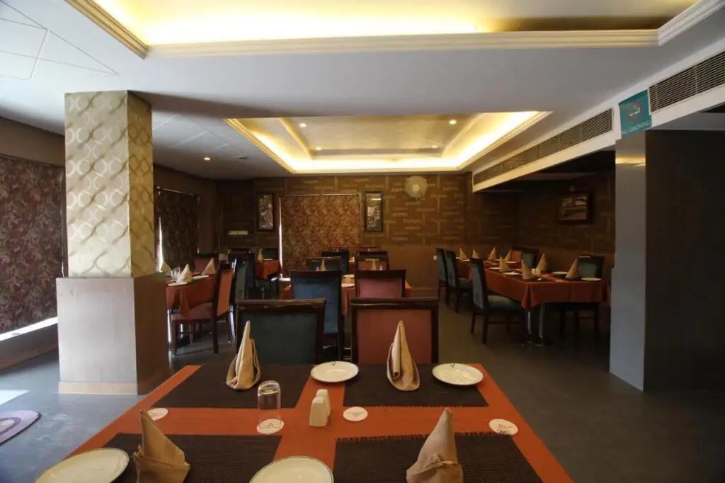 Hotel The Class , Delhi Airport — фото 1