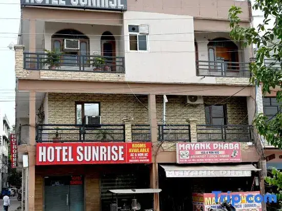 Чандигарх: Hotel Sunrise
