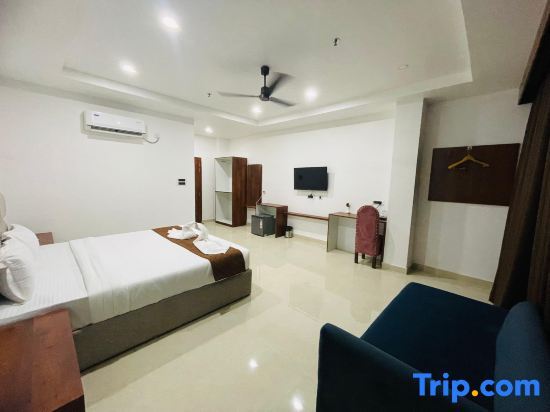Hotel RKD Inn — фото 1