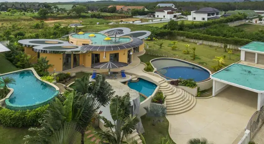 Тхаланг: Villa Butterfly